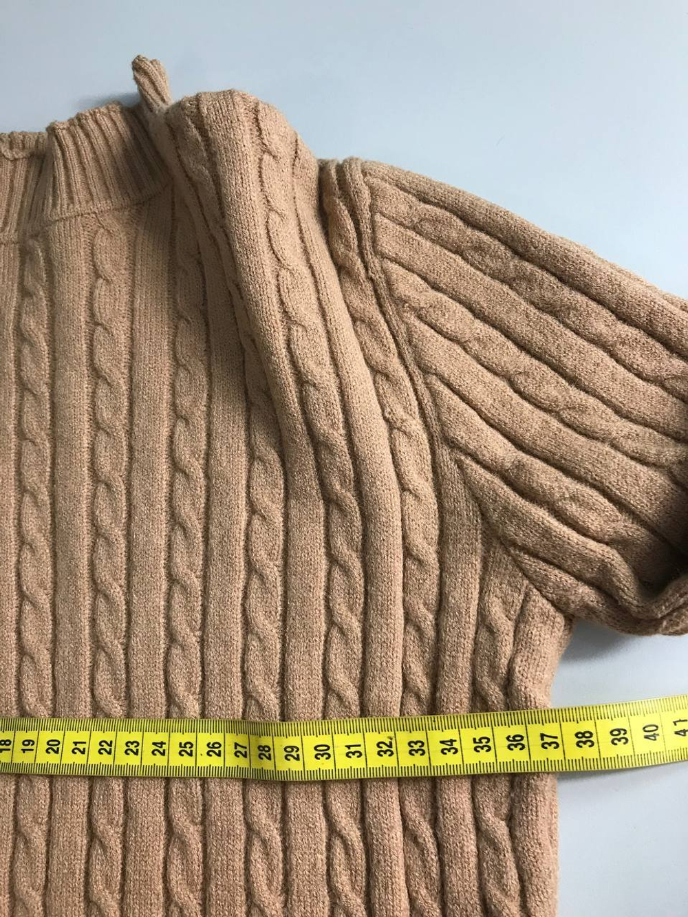 Джемпер Gloria Jeans базового оттенка, маркировка S, визуально 44 размер