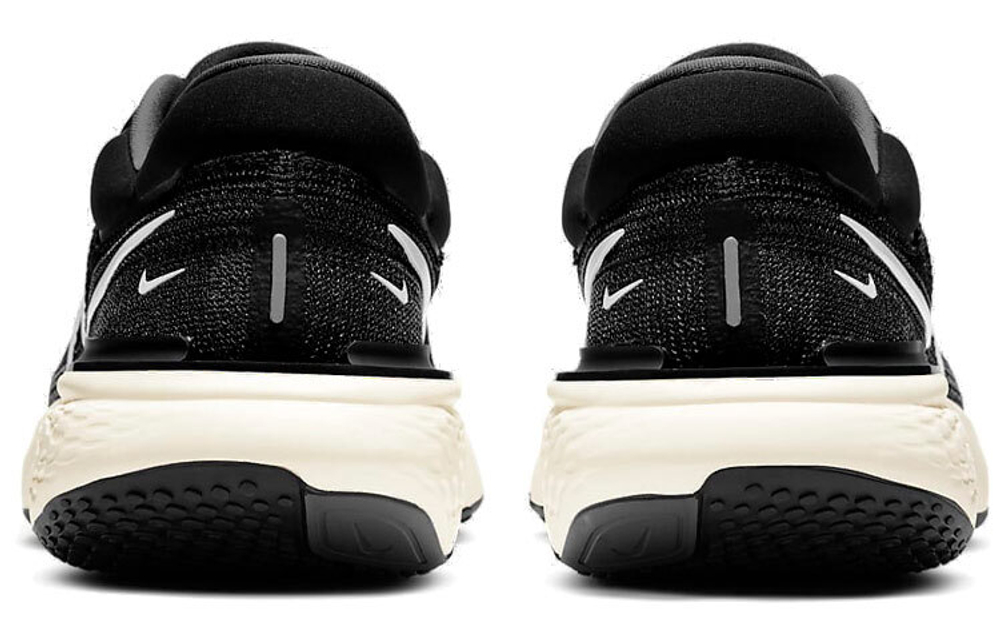 Кроссовки Nike Invincible Run 1 Flyknit