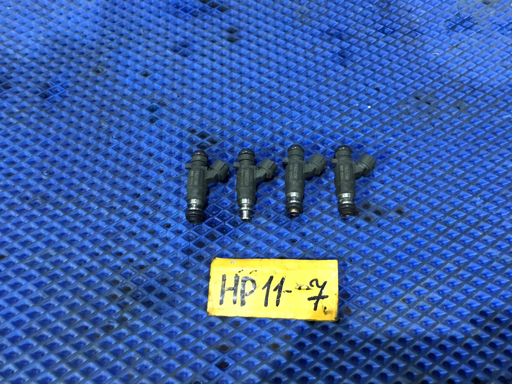 Форсунка топливная NISSAN PRIMERA 1998