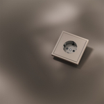 Накладка для розетки с заземлением и защитными шторками, S70 Metal (платина)