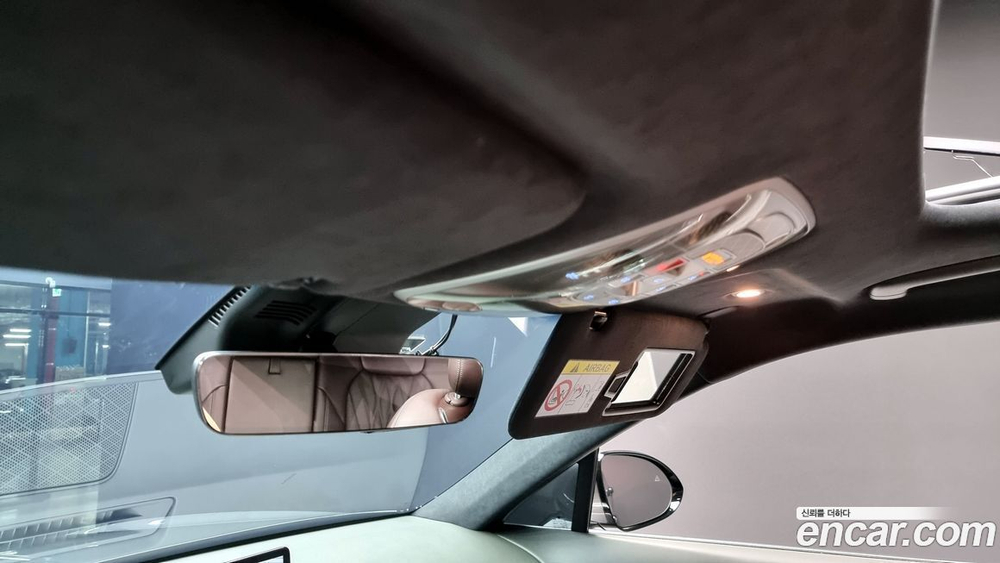 Genesis GV70 2.5T Бензин 2WD (04.2022)