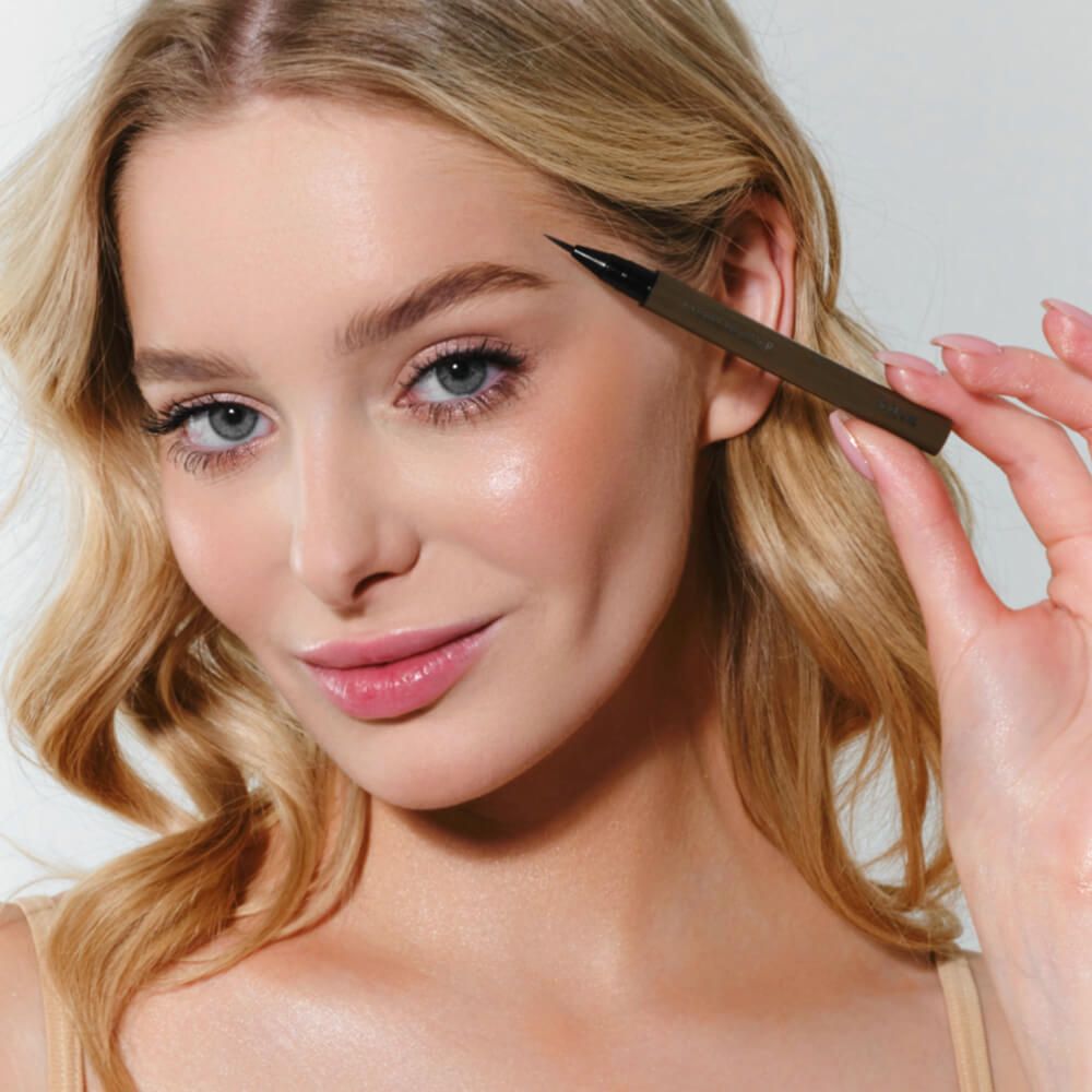 Тонкий лайнер для бровей Shik Eyebrow Liner - 01