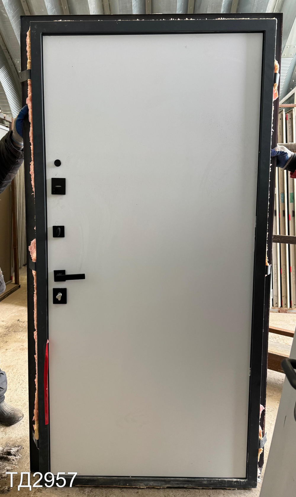 Дверь Металлическая Б/У 2070(в) x 1020(ш)