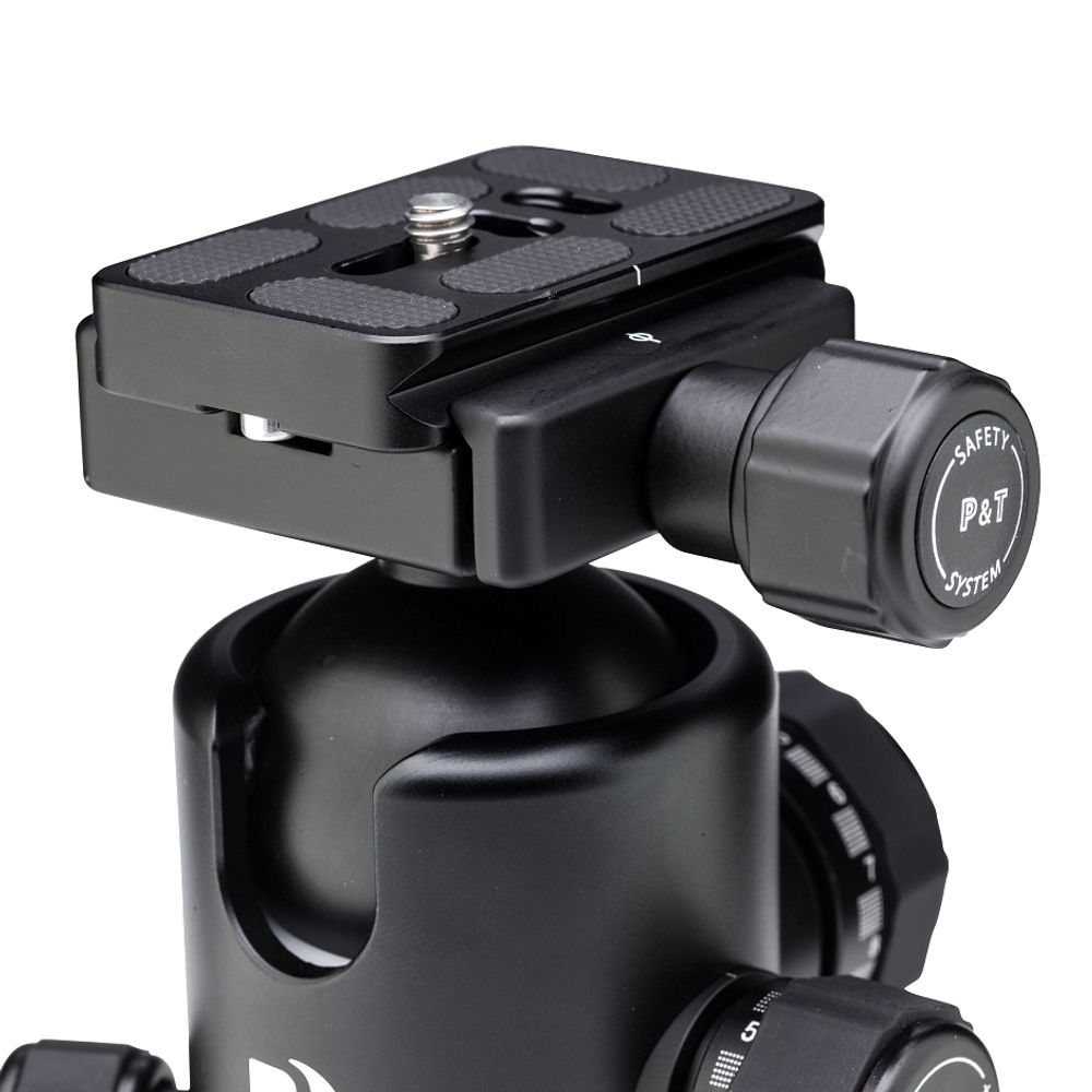 Штатив Benro TMA18AB1 с шаровой головой