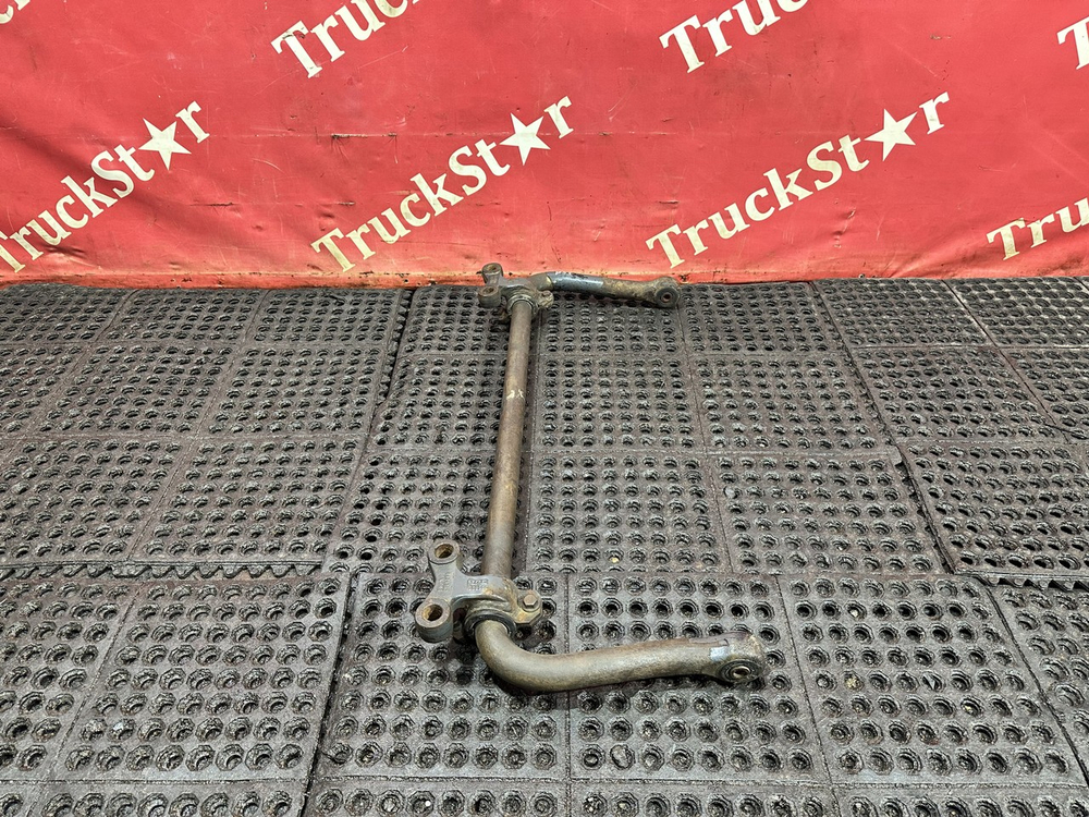 Стабилизатор передний