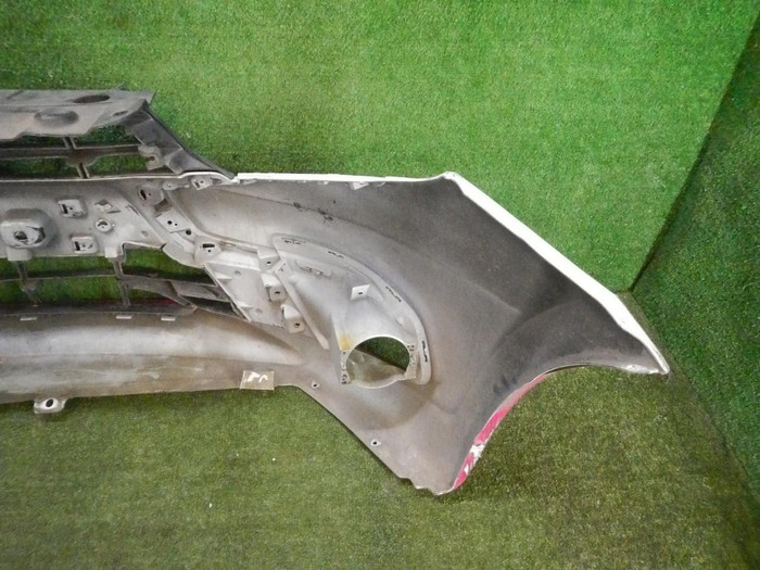 Бампер передний Lada Granta (2018-н.в.)