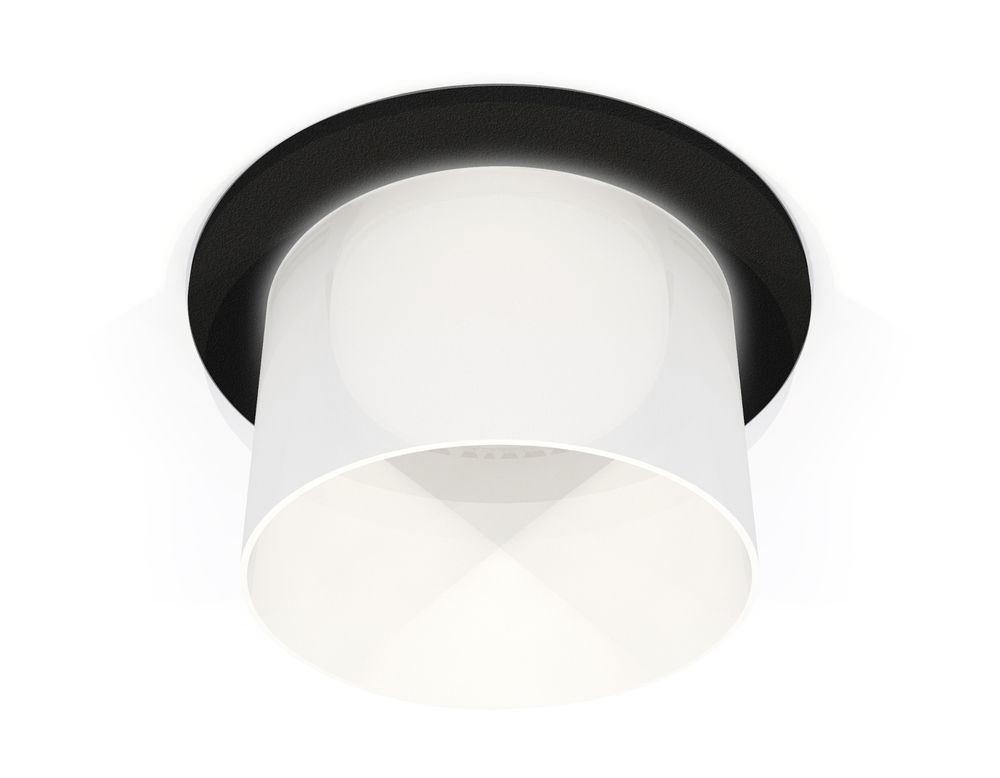 Ambrella Комплект встраиваемого светильника с акрилом Techno XC6513067