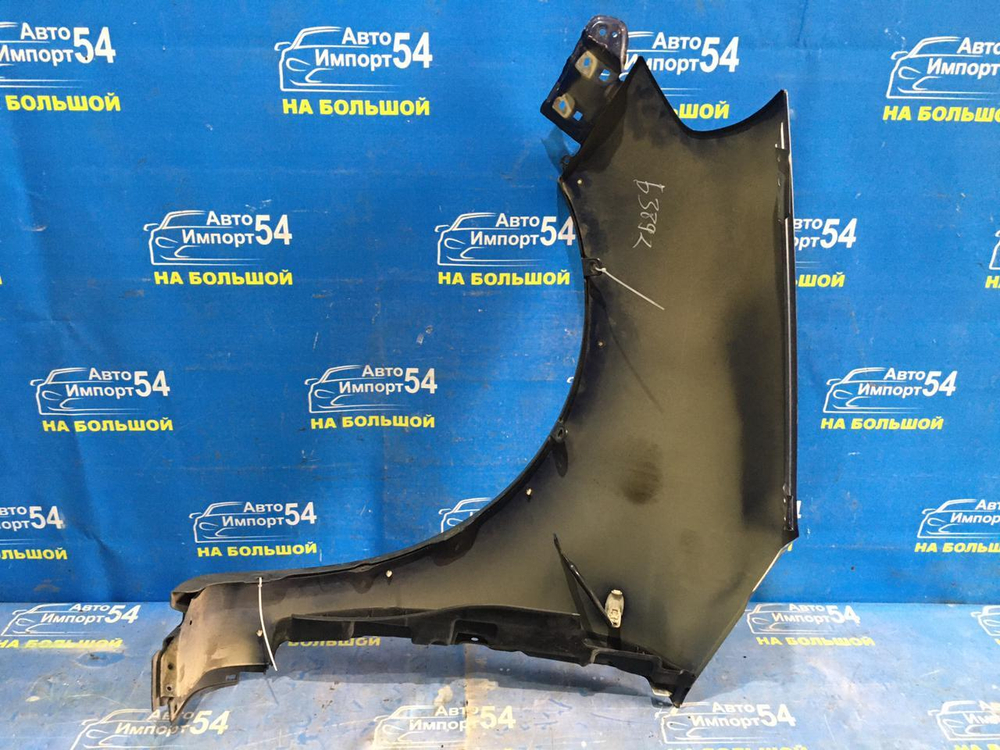 Крыло переднее правое SUZUKI SX4 2006-2016