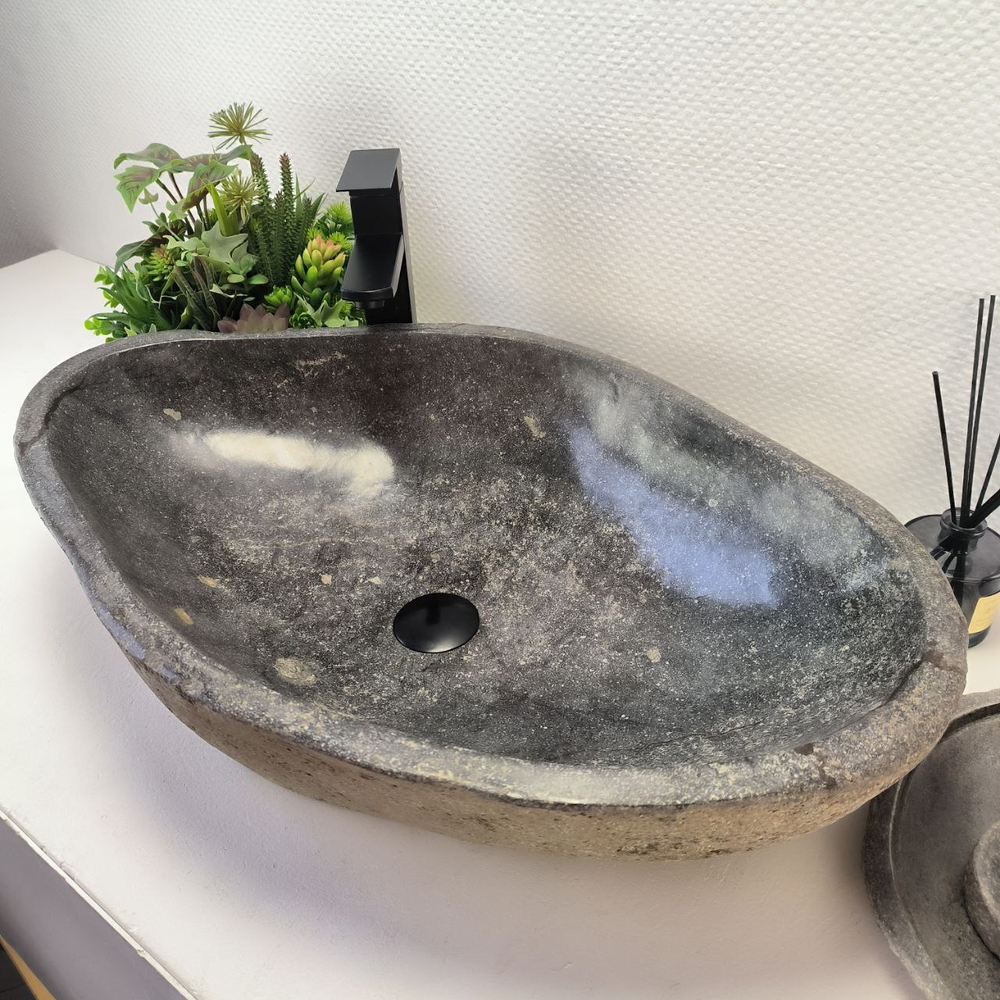 Раковина из речного камня RS63503 (71*46*16) 0124