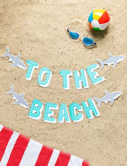 Гирлянда с акулой "To the beach" 1,5 м