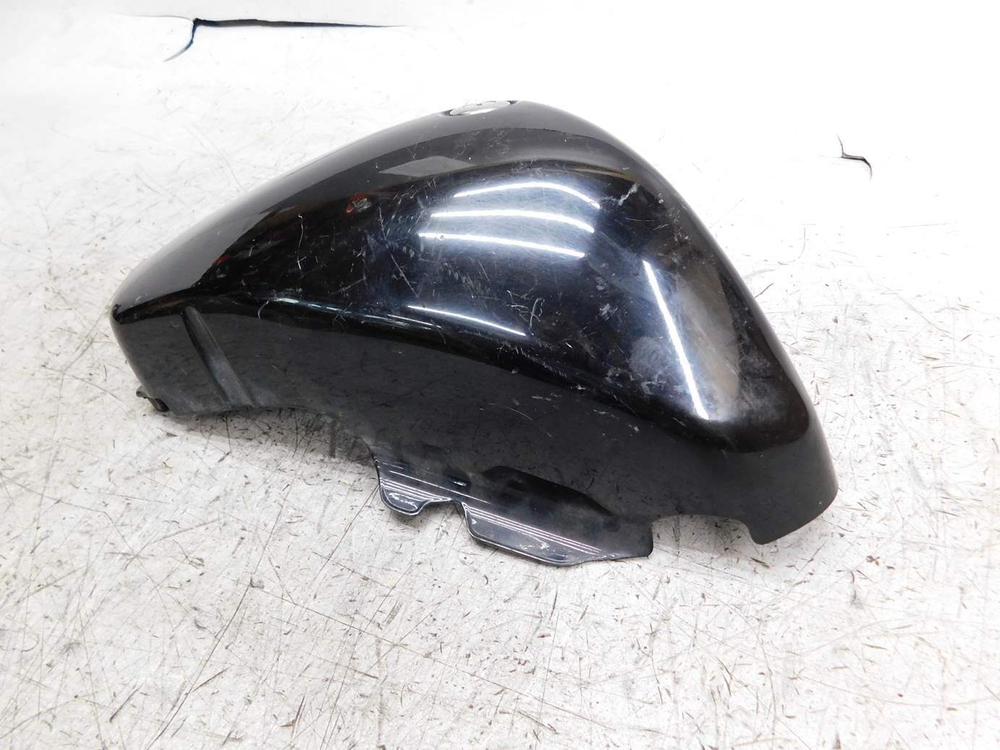 пластик боковой левый Suzuki Boulevard 400 VK55 47211-41F0