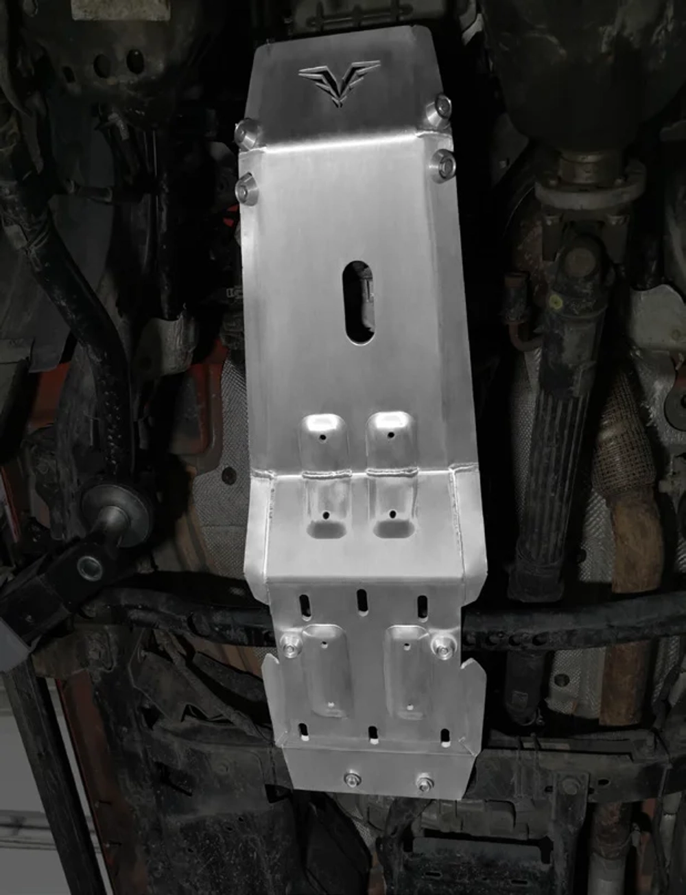 Защита днища 8мм для JEEP Wrangler 2021+ Джип защита картера кпп двигателя бака