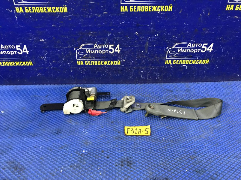 Ремень безопасности передний левый MITSUBISHI DIAMANTE 2000