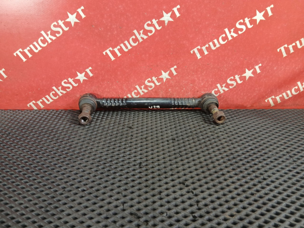 Стойка переднего стабилизатора