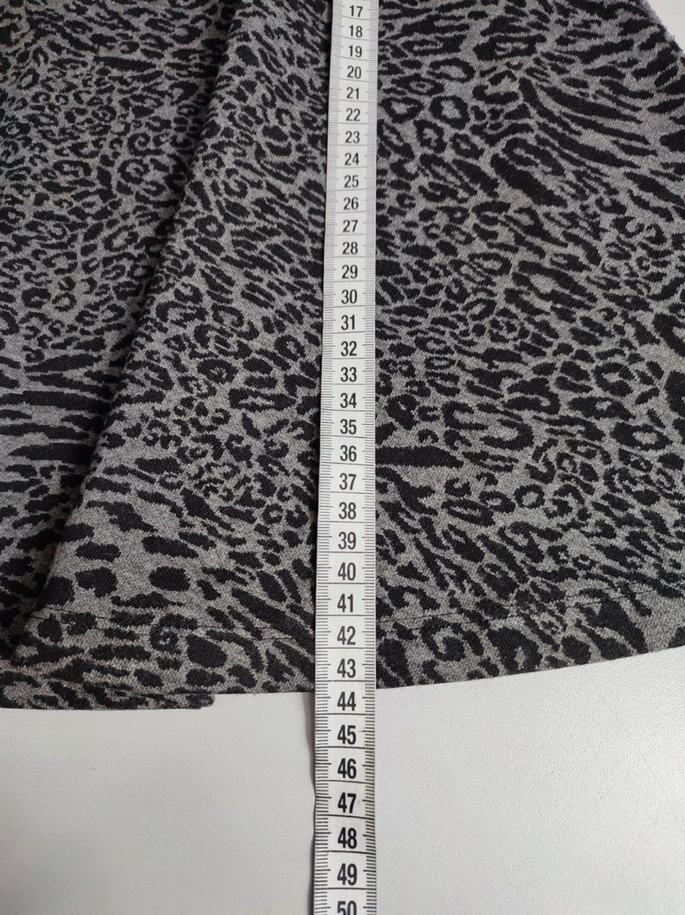 Юбка STRADIVARIUS в хищной расцветке 46 размер