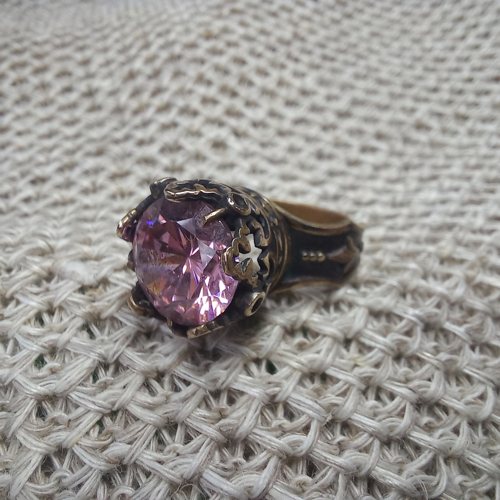 Кольцо. Царица