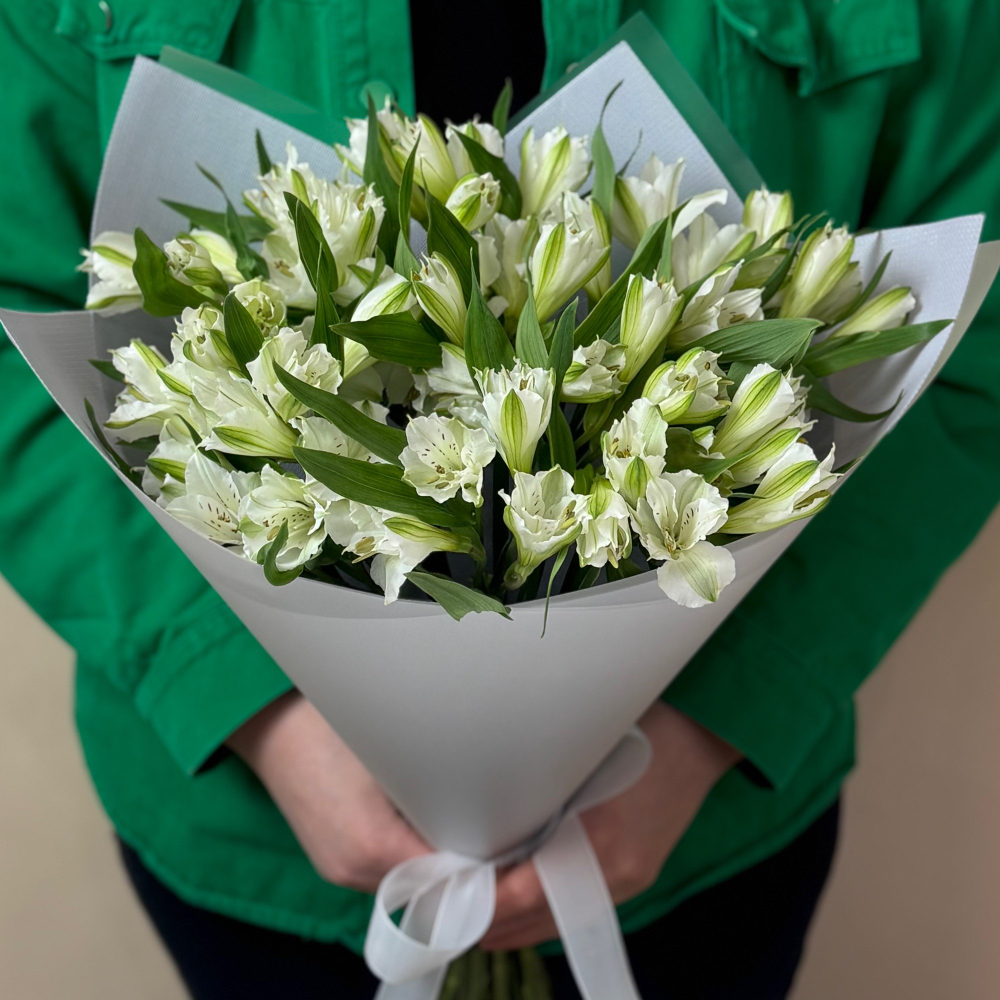 С18197 БУКЕТ ИЗ БЕЛЫХ АЛЬСТРОМЕРИЙ