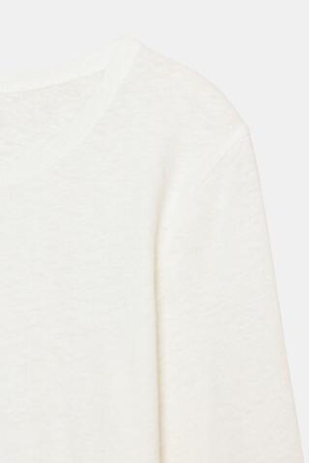 ZARA ФУТБОЛКА ИЗ ЛЬНА С ЭФФЕКТОМ ПОТЕРТОСТИ, ЖЕЛТОВАТО-БЕЛЫЙ