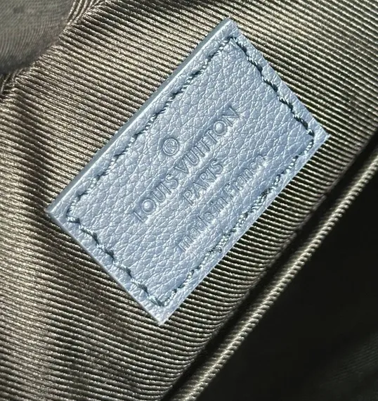 Сумку-мессенджер Louis Vuitton Trio, синий