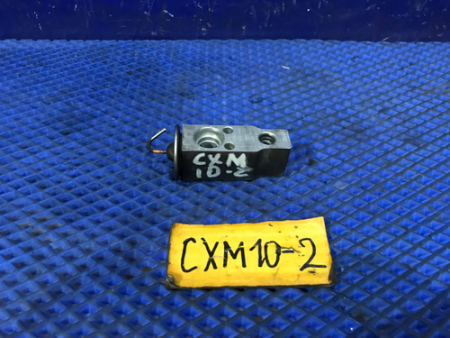 Клапан кондиционера TOYOTA IPSUM 1997