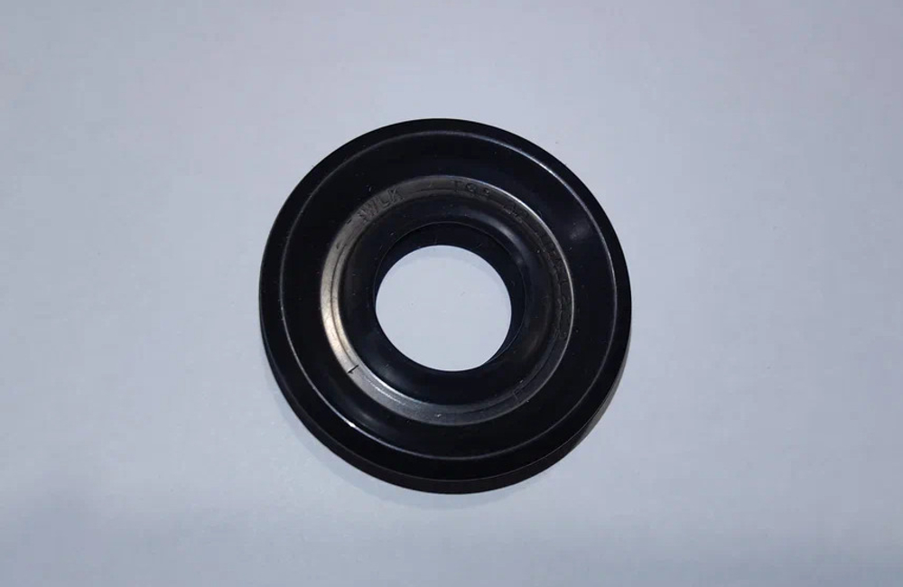 Сальник бака WLK 22*40/51*8/12