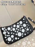 Louis Vuitton Easy Pouch On Strap