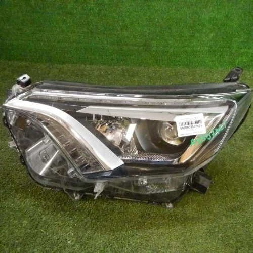 Фара левая Toyota Rav 4 CA40 (2015-2019) LED