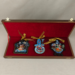 Набор из 3-х ёлочных игрушек "Русская зима" с росписью Палех