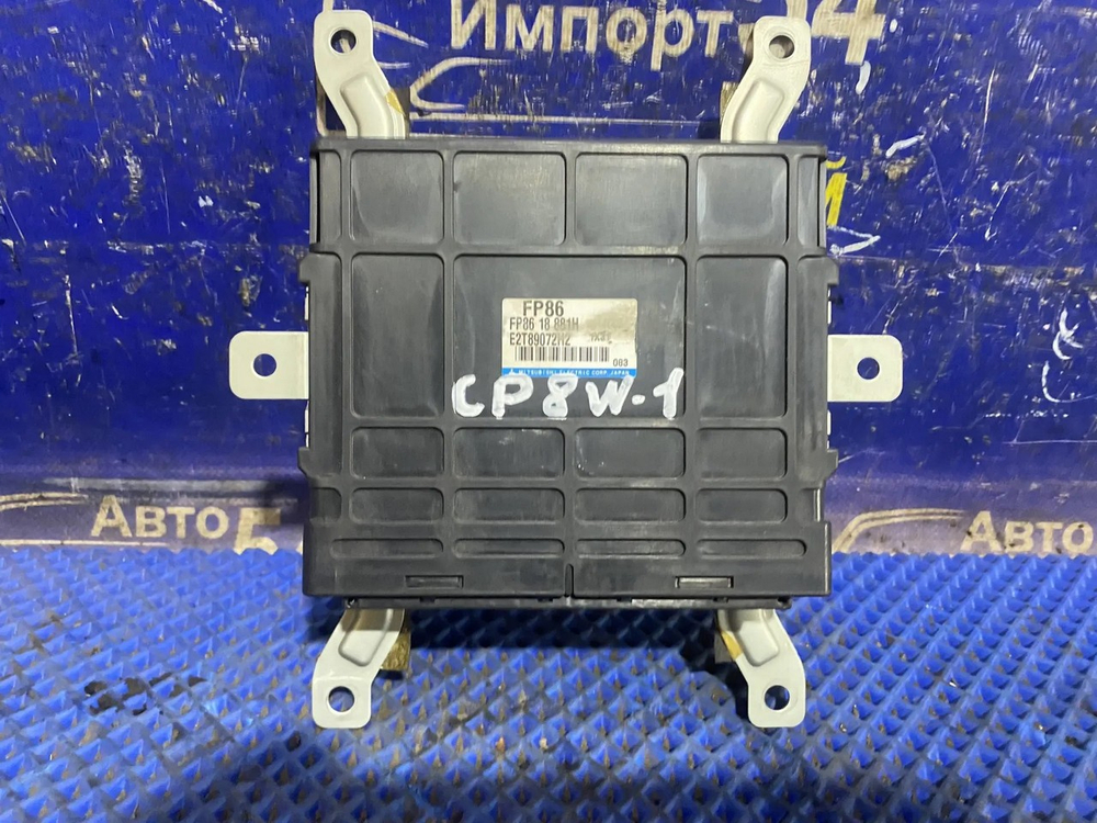 Компьютер двигателя MAZDA PREMACY 2001