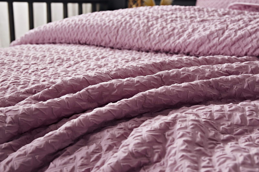 Покрывало 160х220 и наволочка 50х70 Sofi De MarkO Ирма пудра