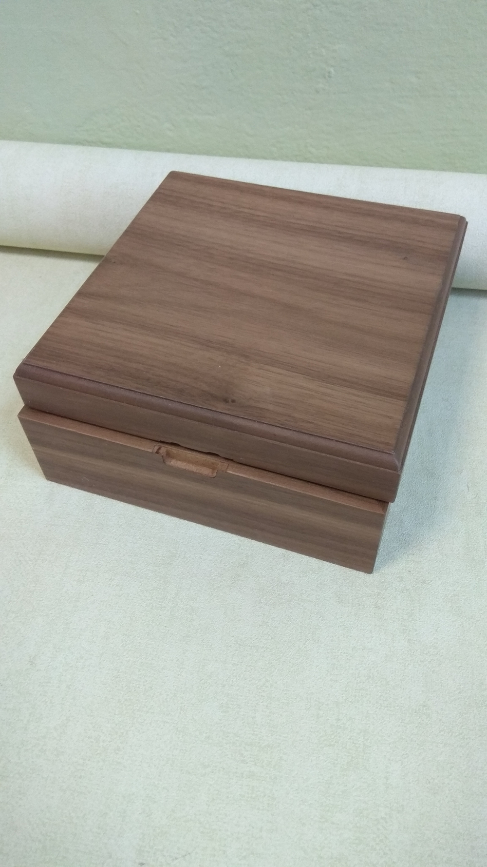 Футляр подарочный из шпона (дерево) под нанесение логотипа