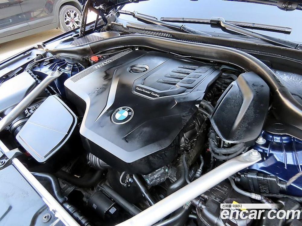 BMW 5 Series (G30) 520i M Sports (05.2020)