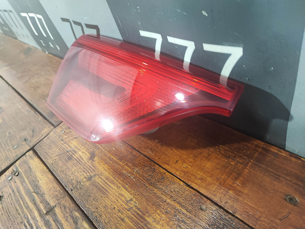 Фонарь задний левый Kia Sportage 4 (QL) 16-18 Б/У Оригинал 92405F1000