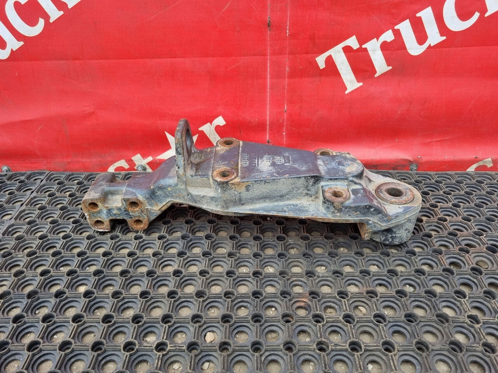 Кронштейн рессоры передней задний правый