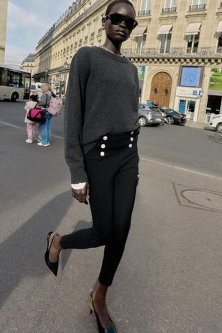 ZARA ЛЕГИНСЫ С ДЕКОРАТИВНЫМИ ПУГОВИЦАМИ, ЧЕРНЫЙ