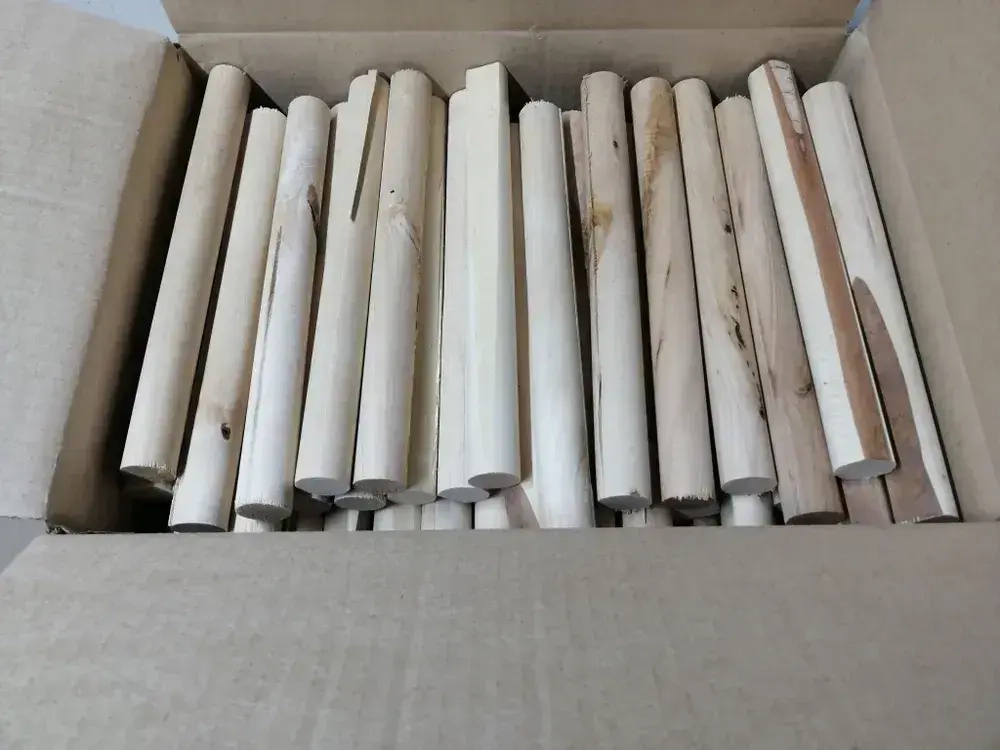 Нагель-шкант 1-2-3 СОРТ. Толщина 25мм длина 25см 150 штук. Березовый сухой.