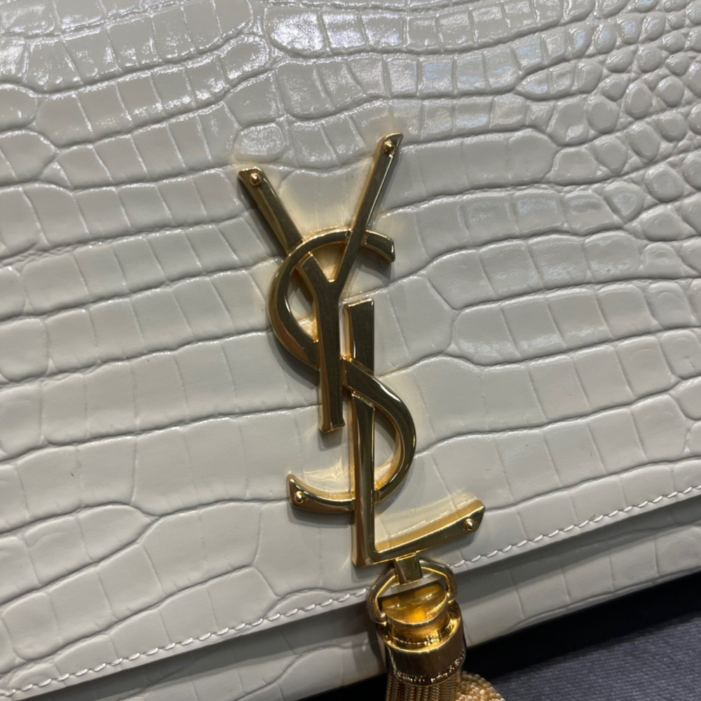 Saint Laurent Kate Medium Bag 24 cm