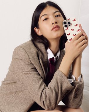 Чехол PONY для iPhone