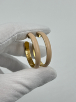 Серьги кольца с бежевой эмалью