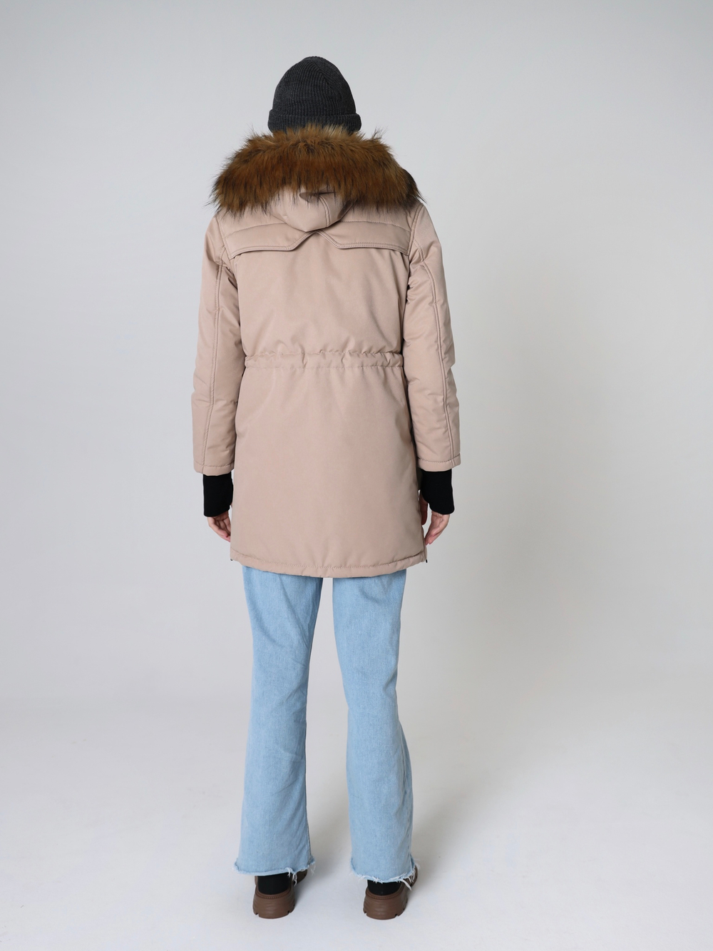 Парка женская зимняя куртка город горький бежевая