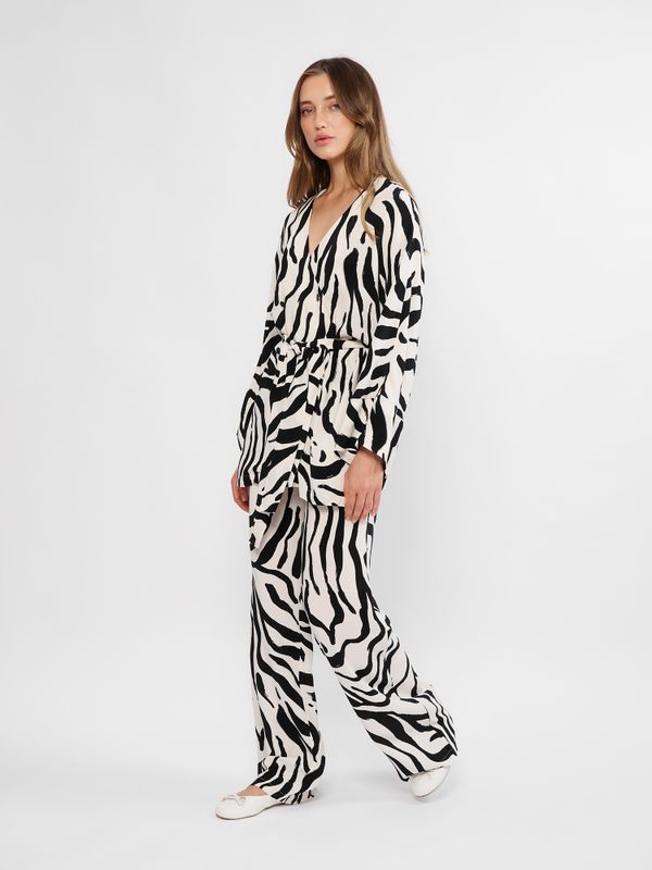 БРЮКИ НА КОМФОРТНОЙ РЕЗИНКЕ