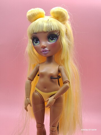 Кукла Рейнбоу Хай Sunny Madison 067