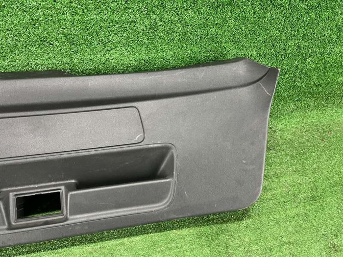 Обшивка крышки багажника Audi E-tron (2018-2023)