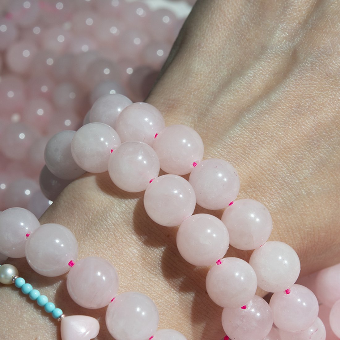 Розовый кварц натуральный, бусины в форме шара, 12мм