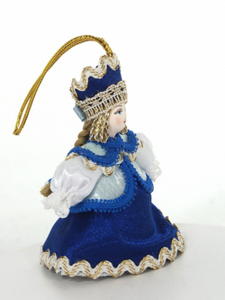 Кукла-подвеска сувенирная Девушка в душегрее. Елочная игрушка ручной работы