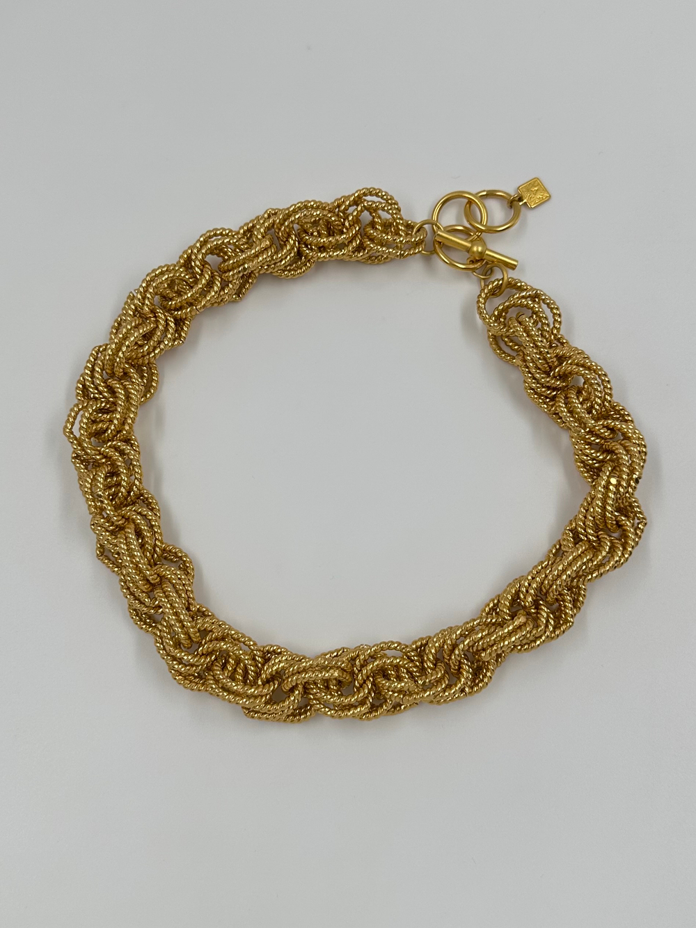 Цепь Anne Klein