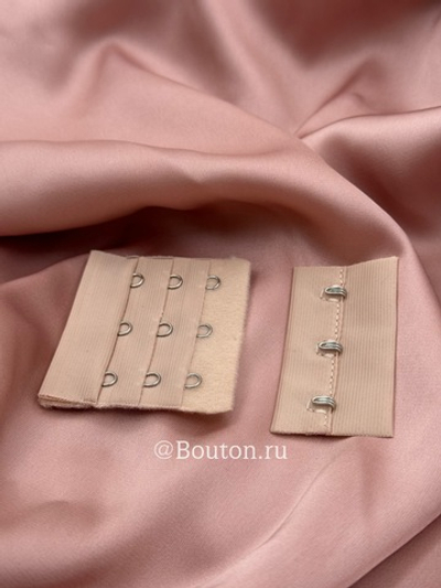 Застежка для бюстгальтера бежевая 3 ряда 9 петель 3 крючка 5х5,5 см