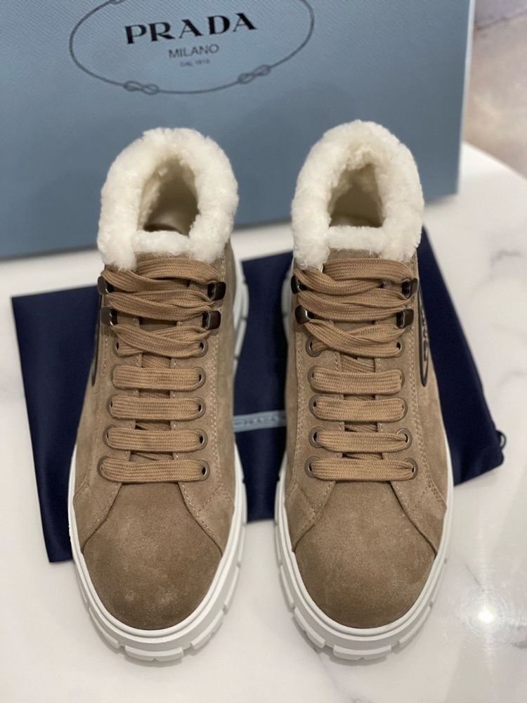 Ботинки Prada