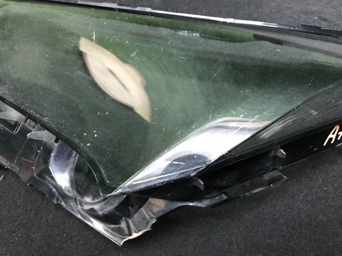 Стекло фары левое Lexus NX 1 (2017-2021)