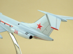Модель самолета Ту-134 УБЛ (М1:100, ВВС, Красная полоса, звезда на киле)